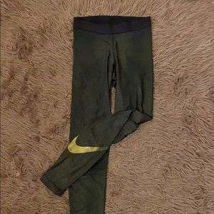 Nike Dri-Fit Gold Shimmer training pants